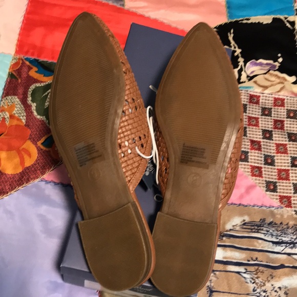 NEW Universal Thread Whisper Flats. 9 - Picture 5 of 6